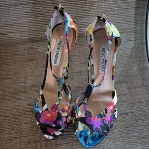 Steve Madden Women's Colorful Floral Heels